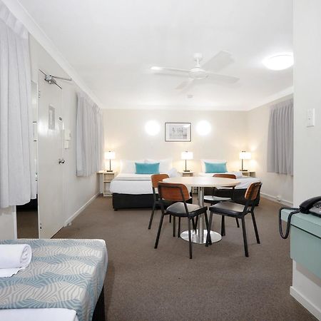 Southport Motel & Apartments Gold Coast Eksteriør billede