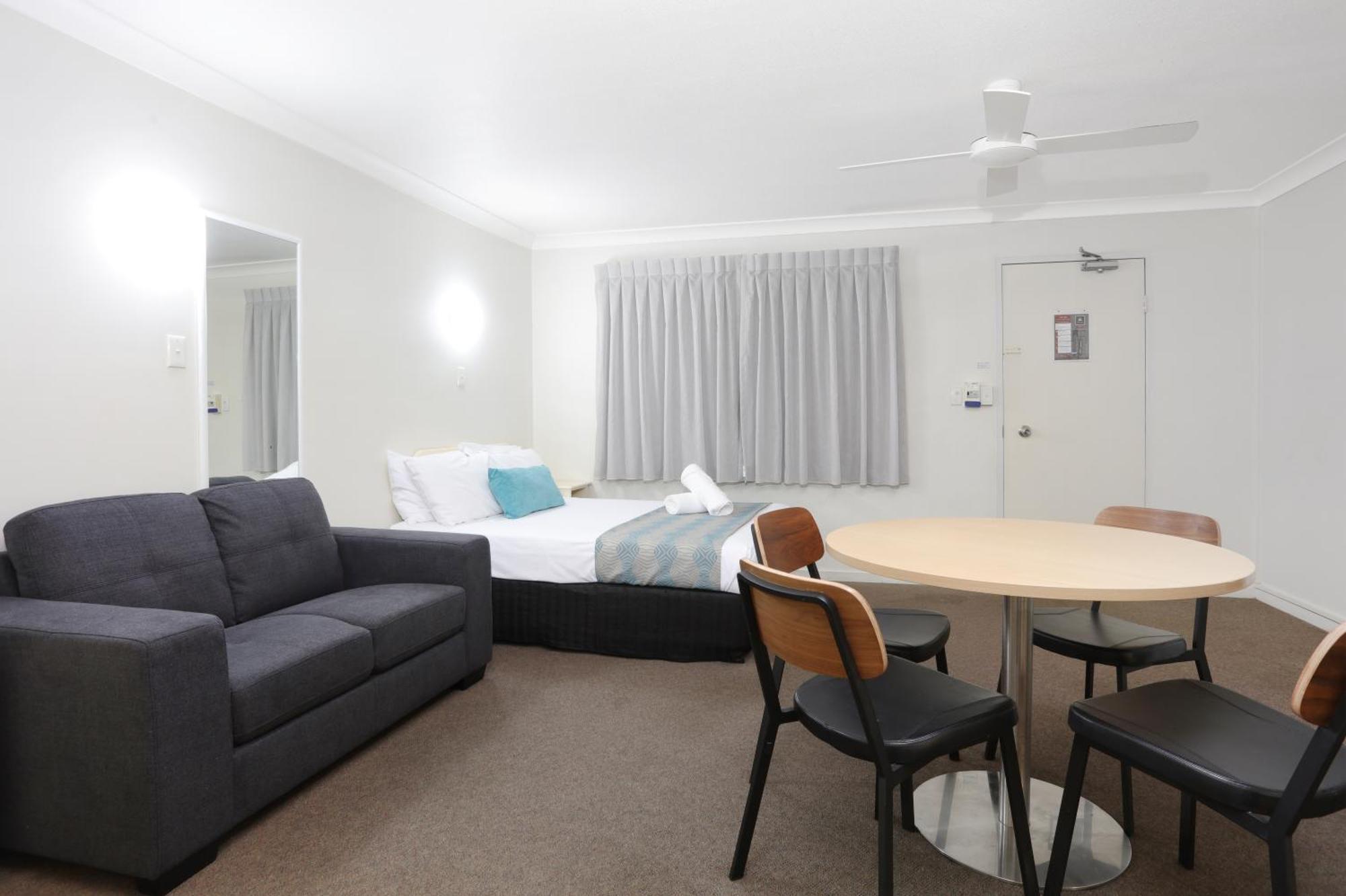 Southport Motel & Apartments Gold Coast Eksteriør billede